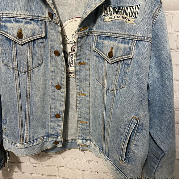 Vintage 1996 Walt Disney World Reunion Denim Jean Jacket unisex - Picture 7 of 10